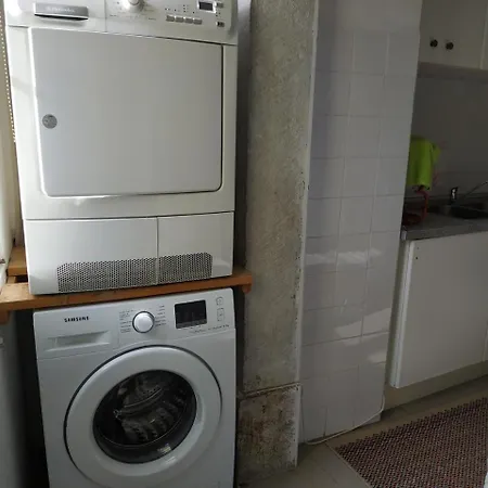 Our Little Spot In Chiado 3* Лиссабон