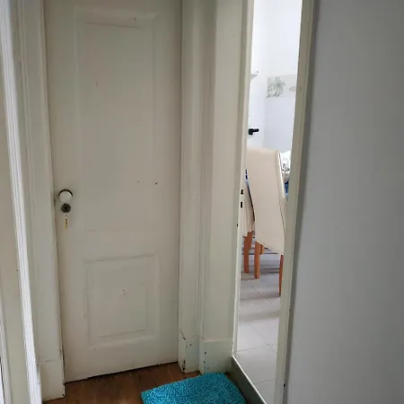 Гостевой дом Our Little Spot In Chiado 3*