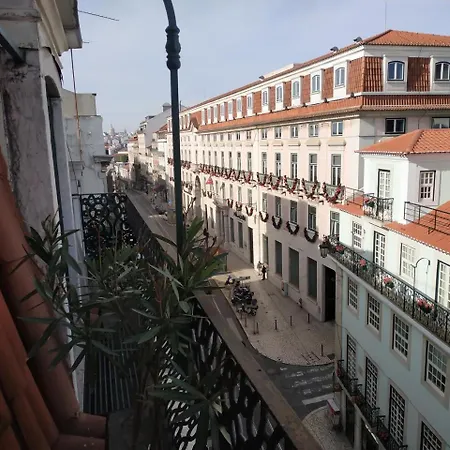 Гостевой дом Our Little Spot In Chiado 3*
