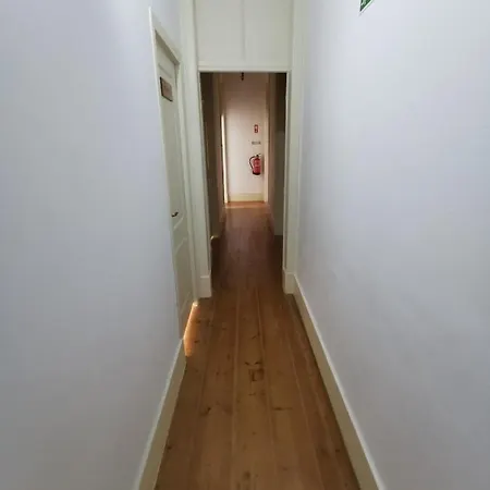 Гостевой дом Our Little Spot In Chiado 3*