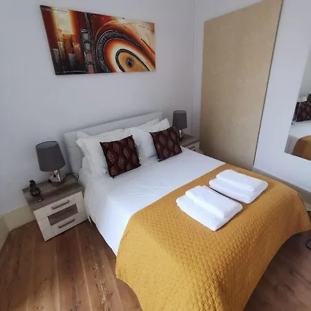 Our Little Spot In Chiado Guest house 3*