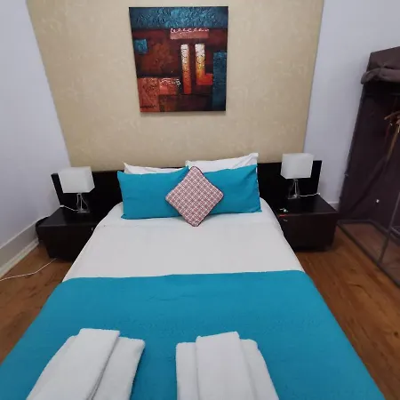 Our Little Spot In Chiado 3* Лиссабон