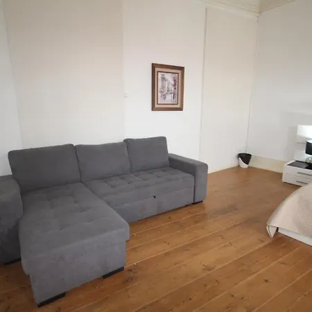 Our Little Spot In Chiado Гостевой дом 3*
